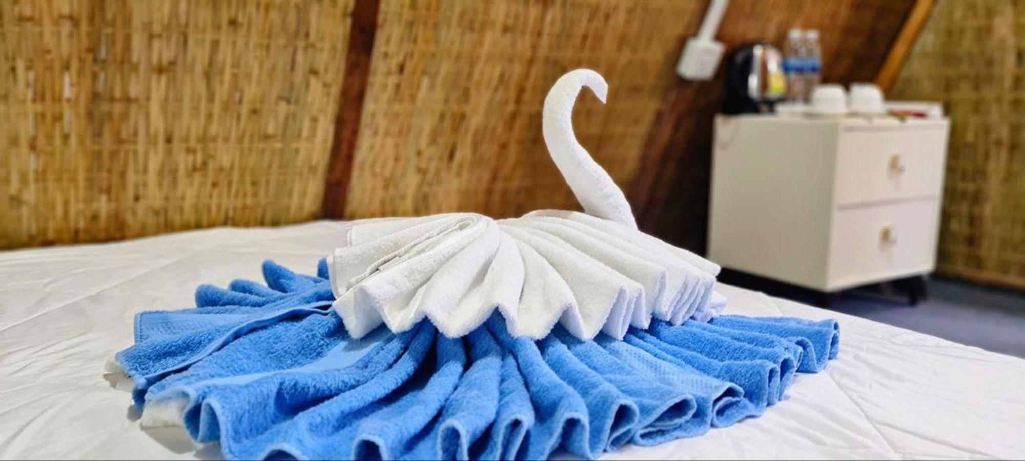 Europe Enchanted Villas Kaoh Touch Ngoại thất bức ảnh